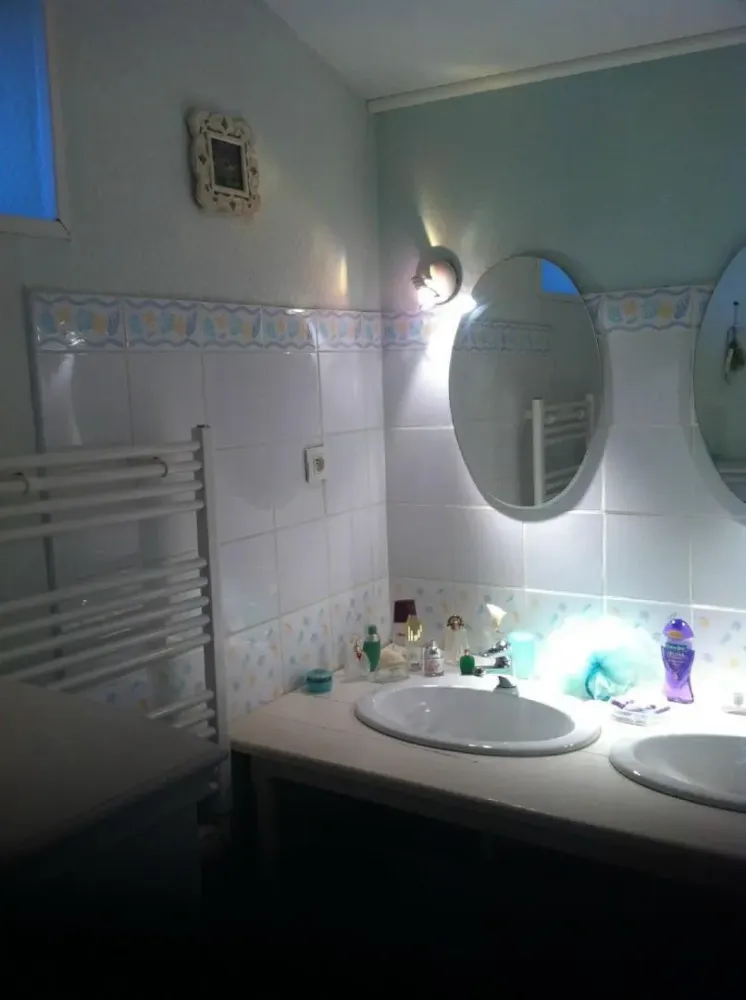 Chambre Les Violettes - salle de bain